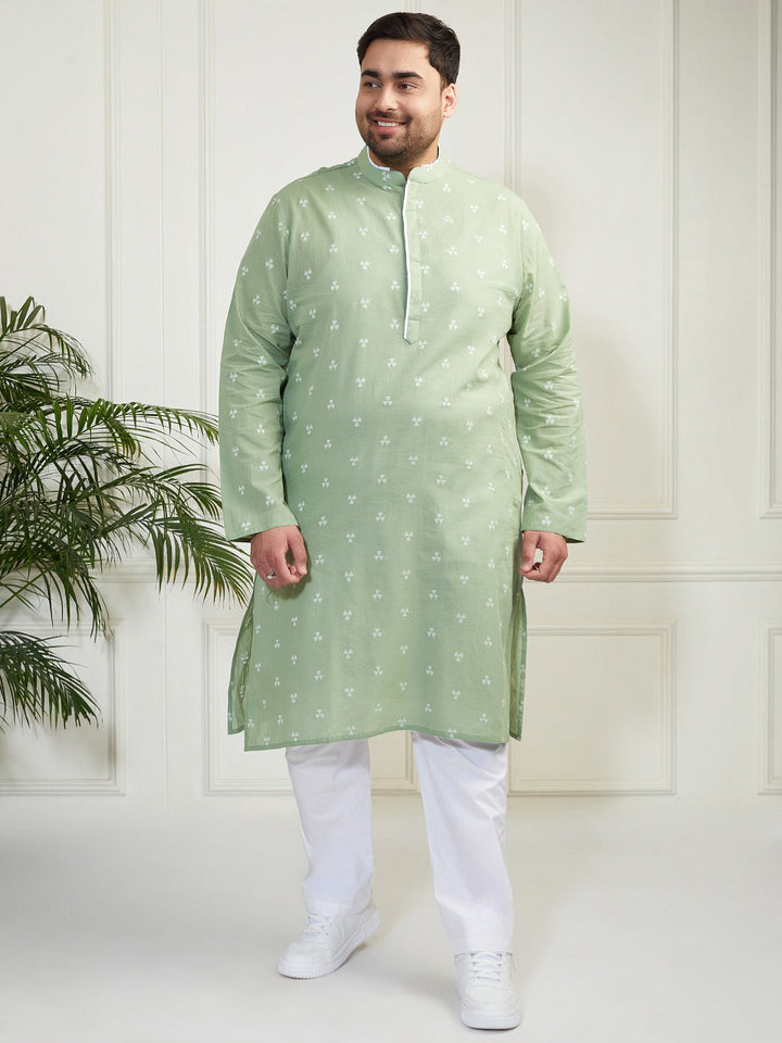 Plus Men's Green And White Cotton Kurta Pyjama Set