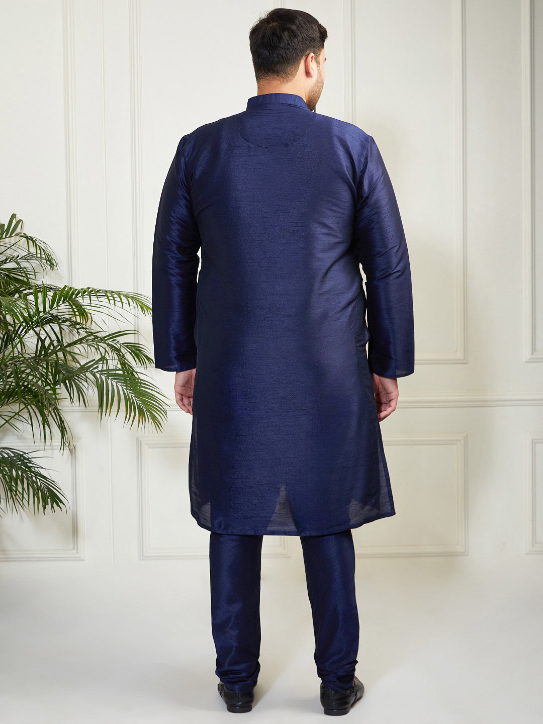 Plus Men's Navy Blue Silk Blend Kurta Pyjama Set