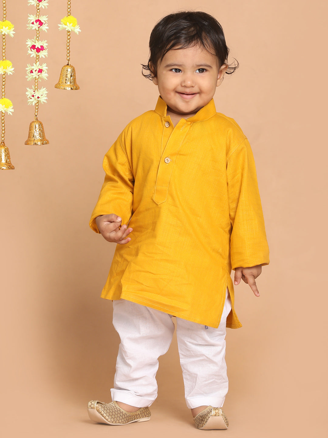VASTRAMAY SISHU Boy's Mustard Kurta - qivii