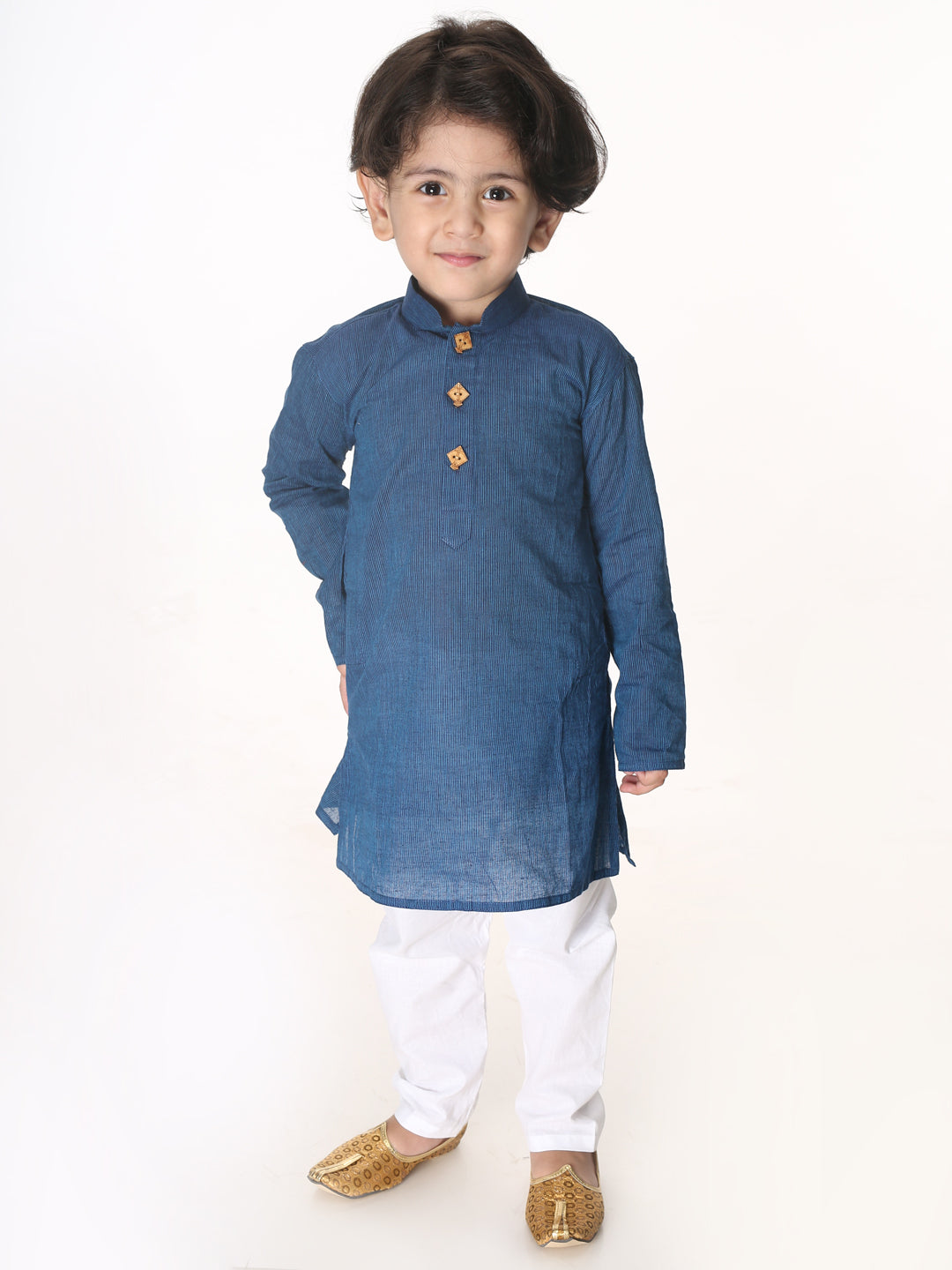 VASTRAMAY Boys Blue Pure Cotton Kurta - qivii