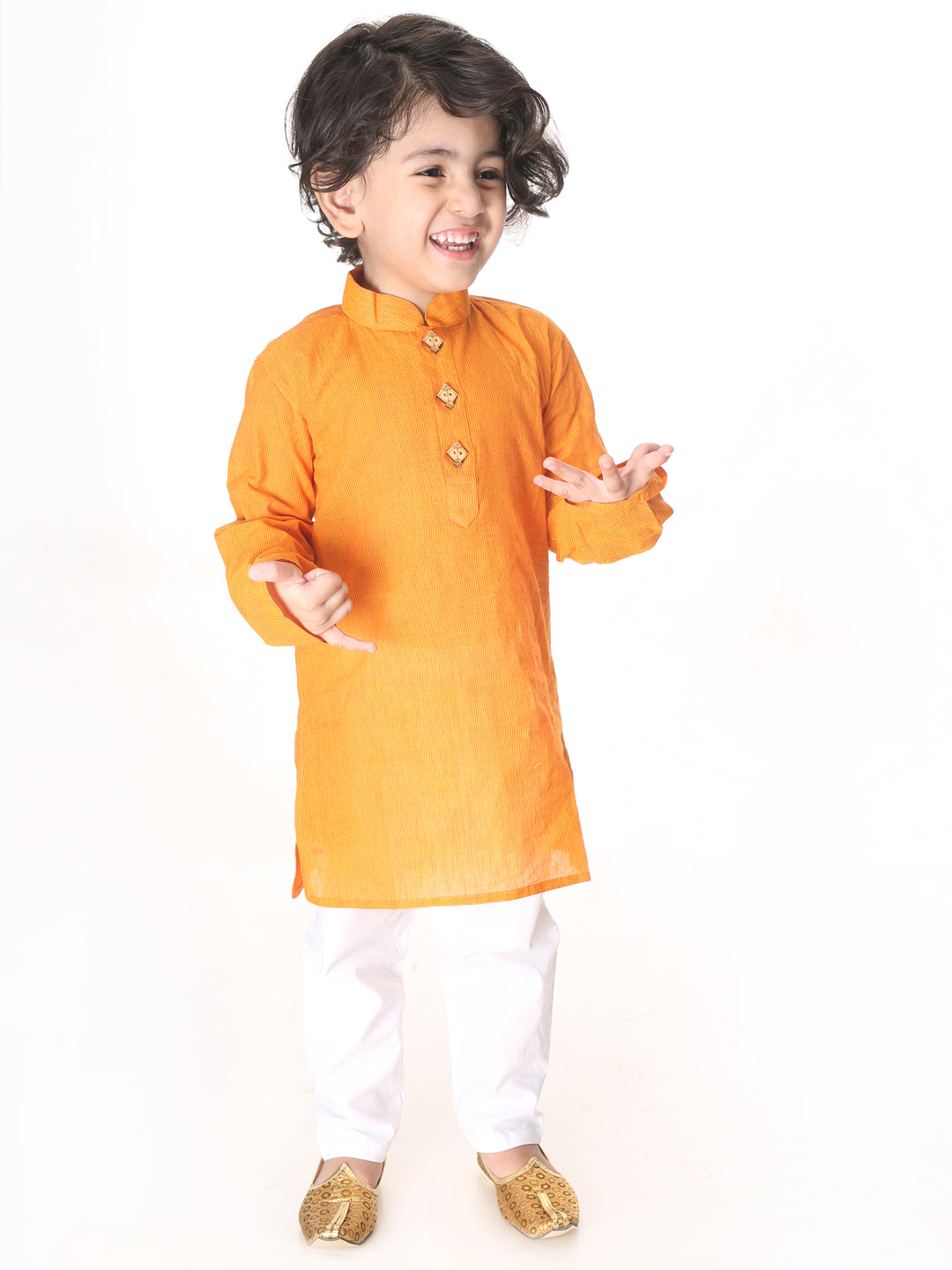 VASTRAMAY Boy's Mustard Striped Pure Cotton Kurta - qivii