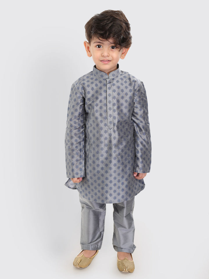 VASTRAMAY Boys Grey Cotton Blend Kurta Pyjama Set - qivii