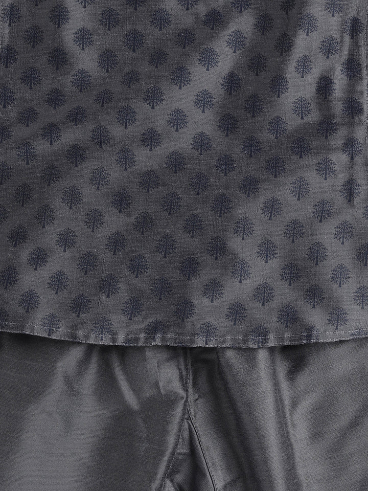 VASTRAMAY Boys Grey Cotton Blend Kurta Pyjama Set - qivii