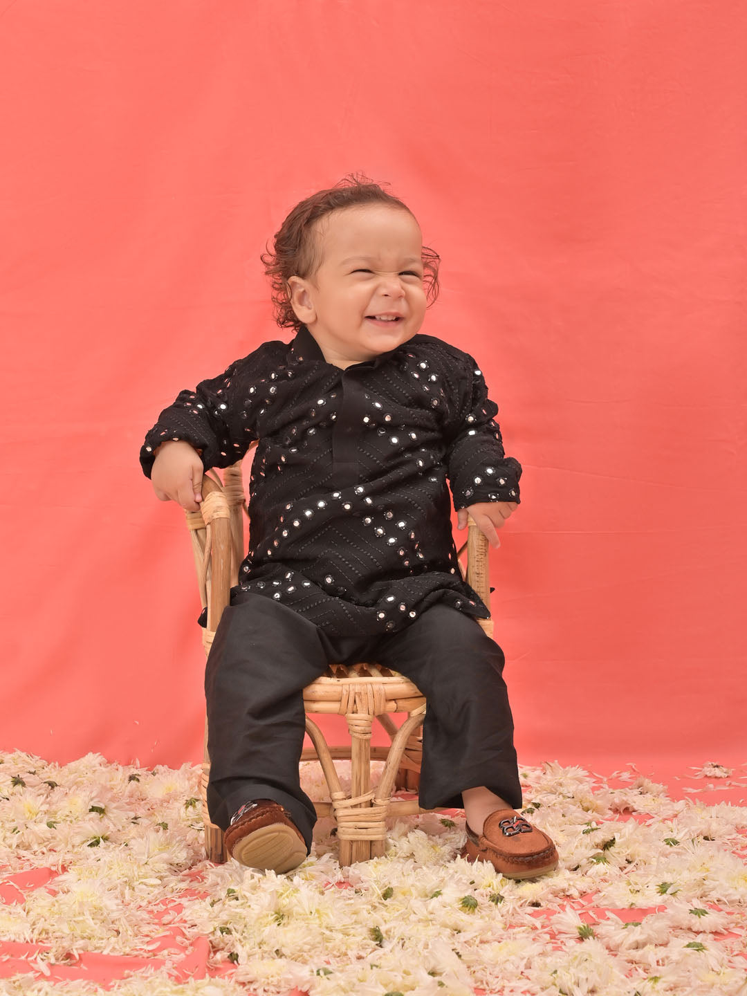 VASTRAMAY SISHU Boys' Black Mirror Work Kurta Pyjama Set - qivii