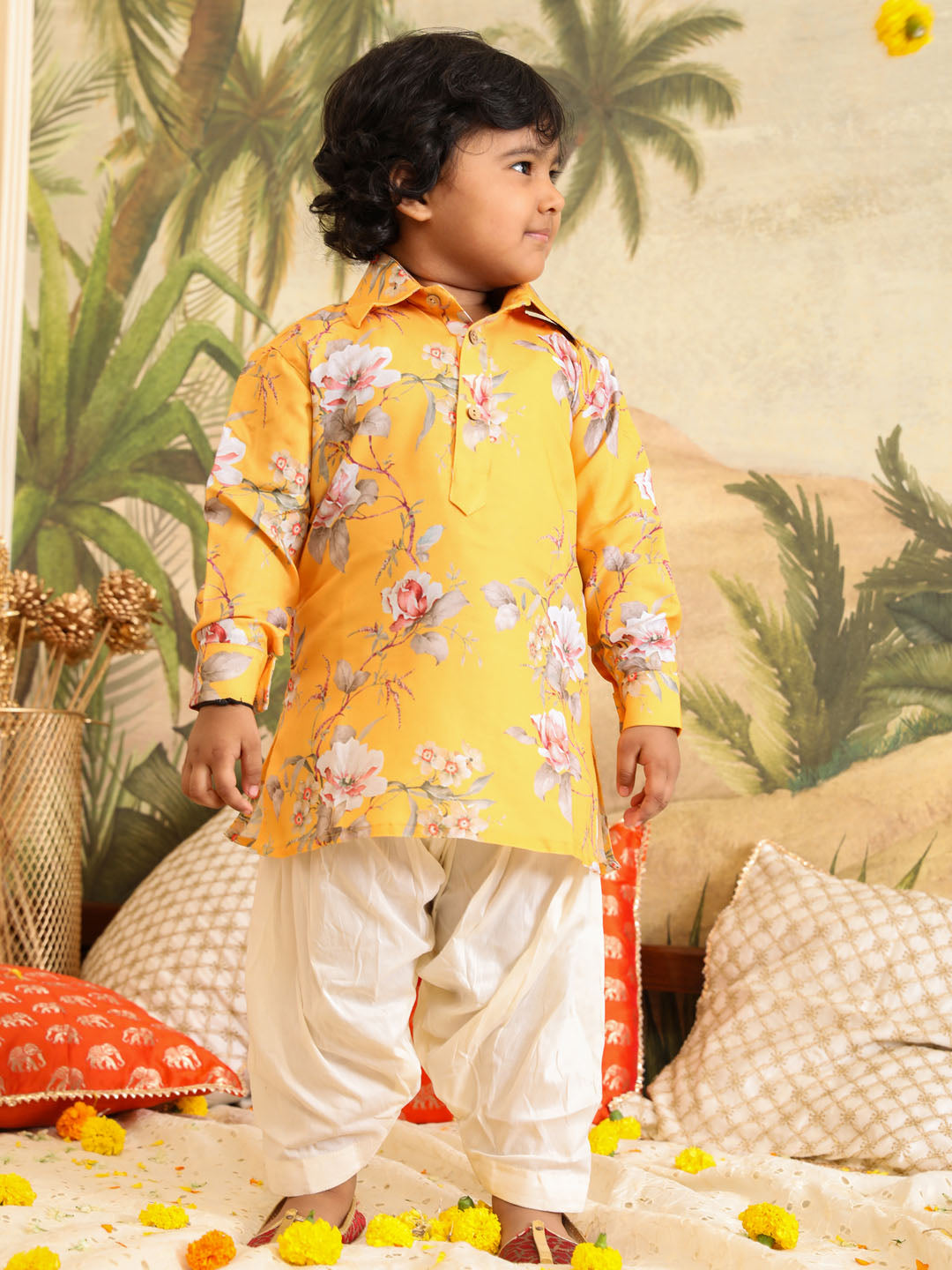 VASTRAMAY Boy's Yellow Floral Printed Kurta Patiala Set - qivii