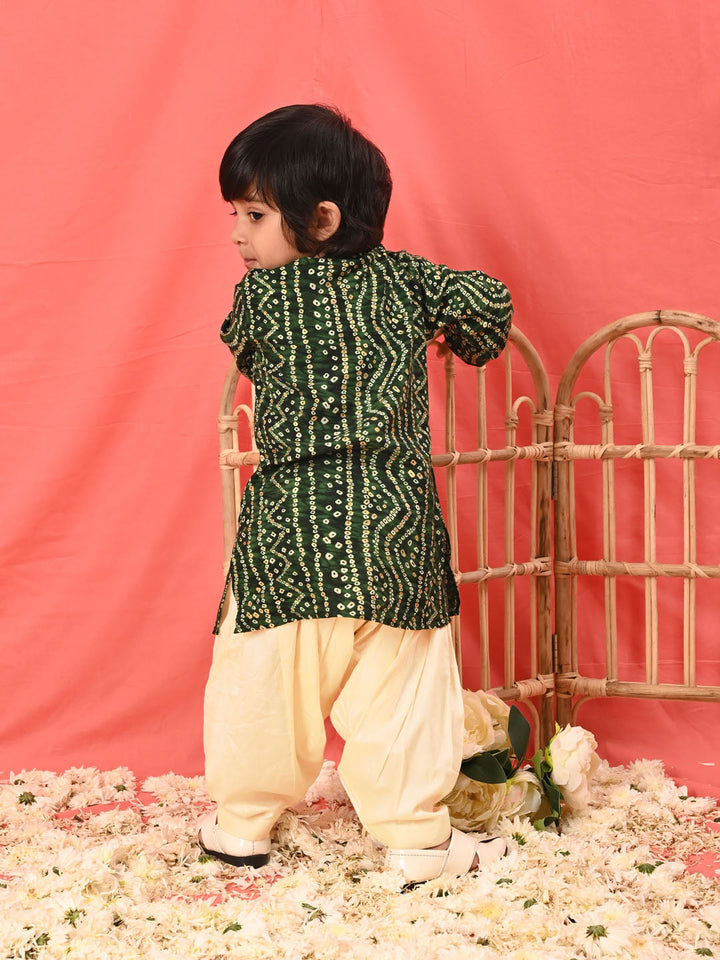 VASTRAMAY SISHU Boys' Green Bandhni Kurta And Patiala Set - qivii