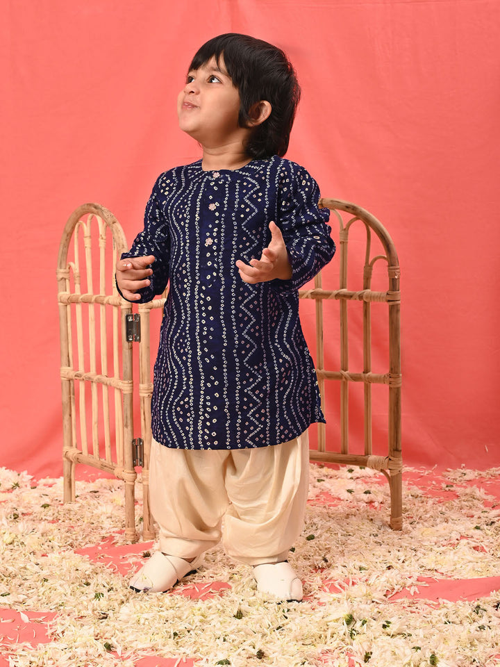 VASTRAMAY Boys' Navy Blue Bandhni Kurta And Patiala Set - qivii