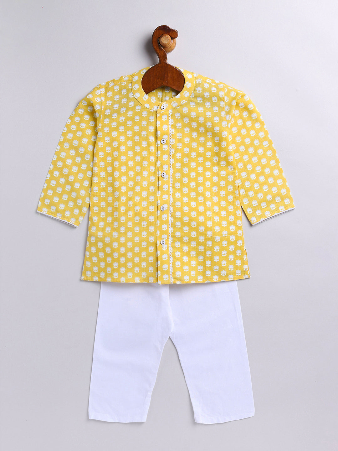 Vastramay Infant Boys Yellow And White Cotton Kurta Pyjama Set - qivii