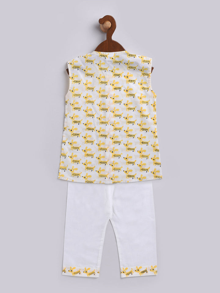 Vastramay Infant Boys Yellow Cotton Kurta Pyjama Set - qivii