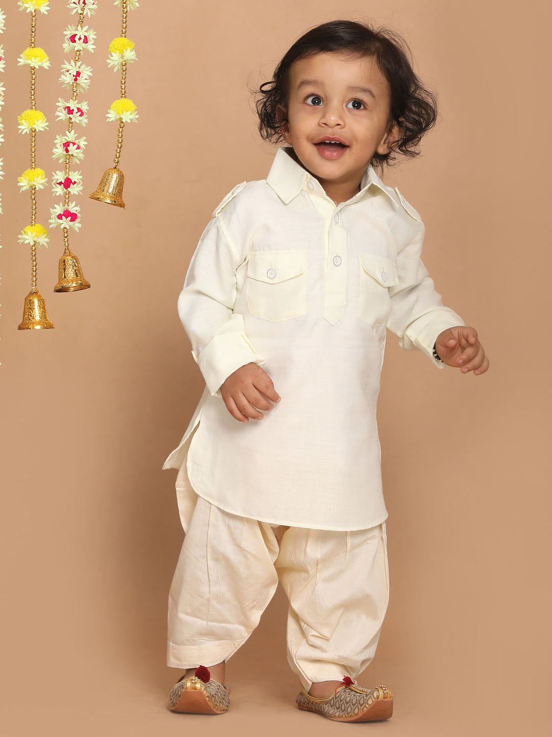 VASTRAMAY Boy's Cream Pathani Kurta With Patiala Set - qivii