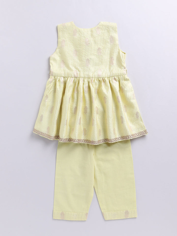 VASTRAMAY Girls' Mint Green Ethnic Combo Set - qivii