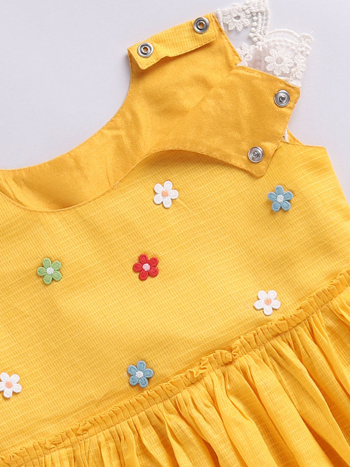 VASTRAMAY Girls' Yellow Dress - qivii