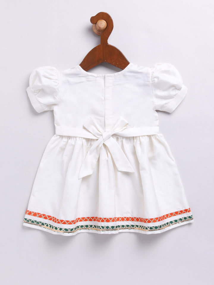 VASTRAMAY Girls' White Dress - qivii