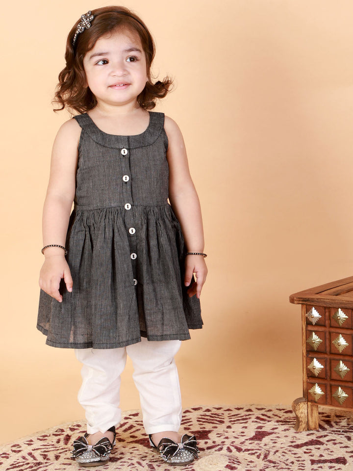 VASTRAMAY SISHU Girl's Black Striped Handloom Kurta With Cream Pyjama Set - qivii