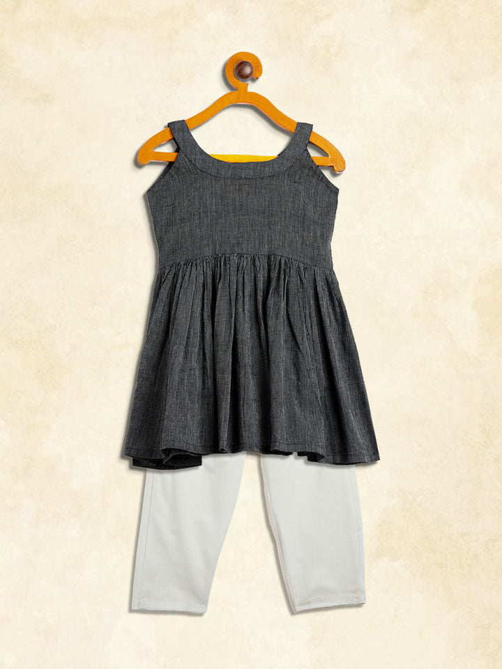 VASTRAMAY SISHU Girl's Black Striped Handloom Kurta With Cream Pyjama Set - qivii