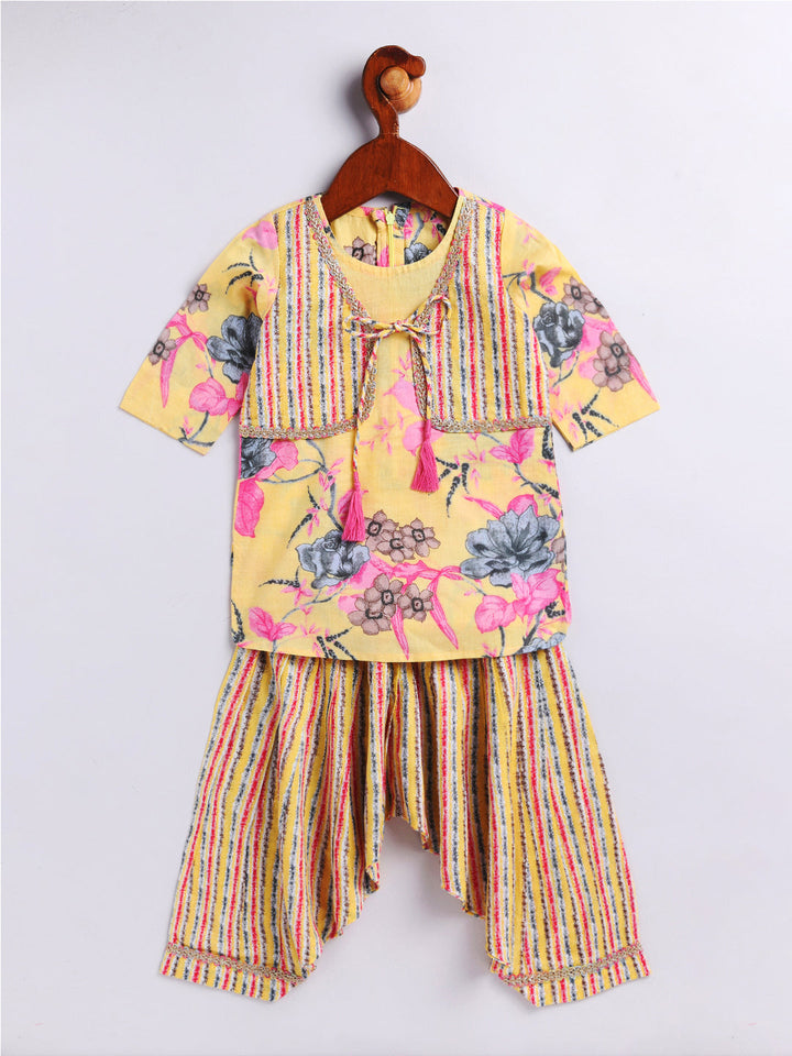 VASTRAMAY Girls' Yellow Kurta And Patiala Set - qivii