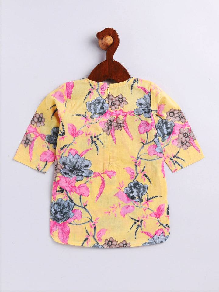 VASTRAMAY Girls' Yellow Kurta And Patiala Set - qivii