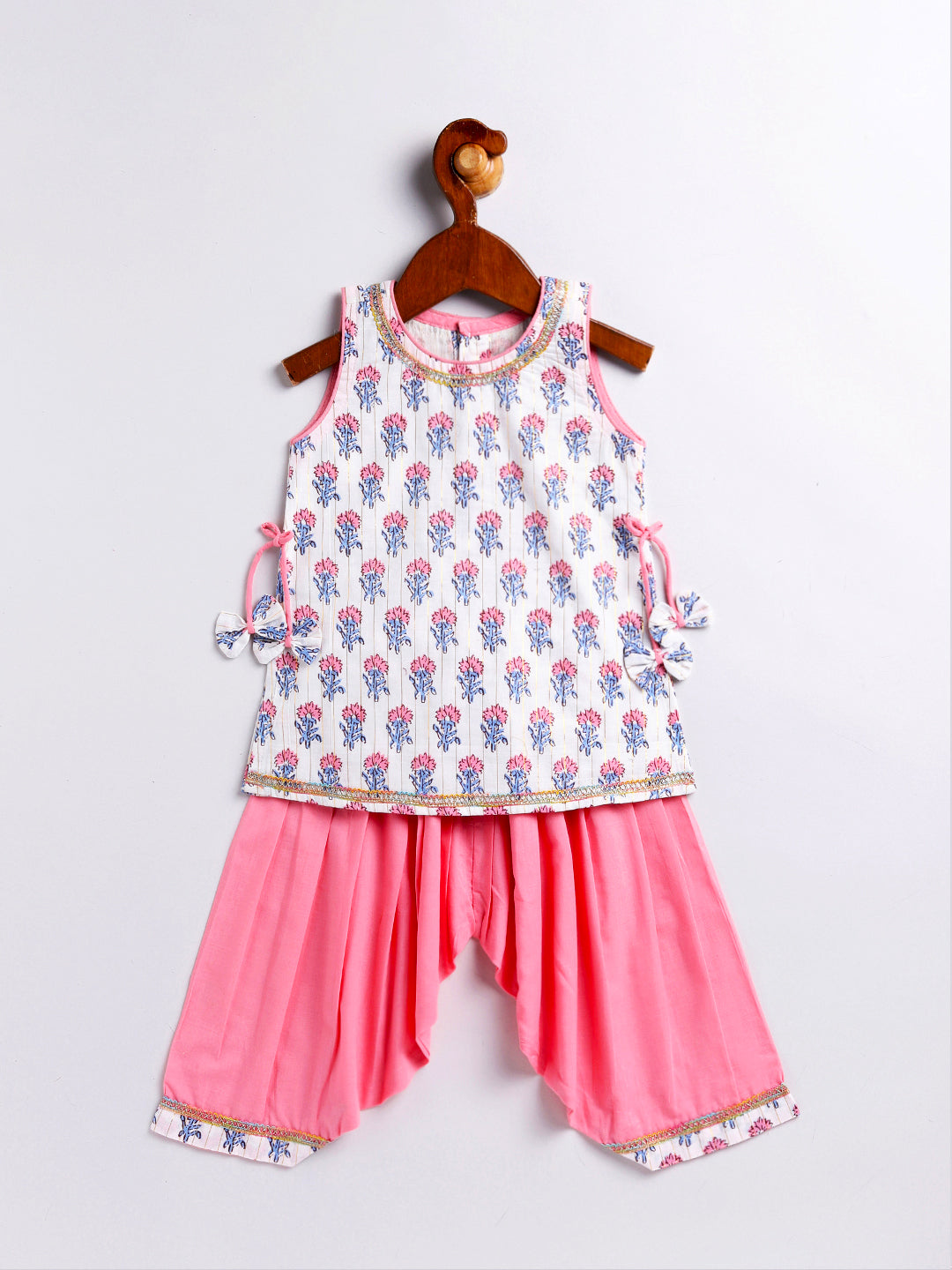 VASTRAMAY Girls' Multi Color Kurta And Patiala Set - qivii