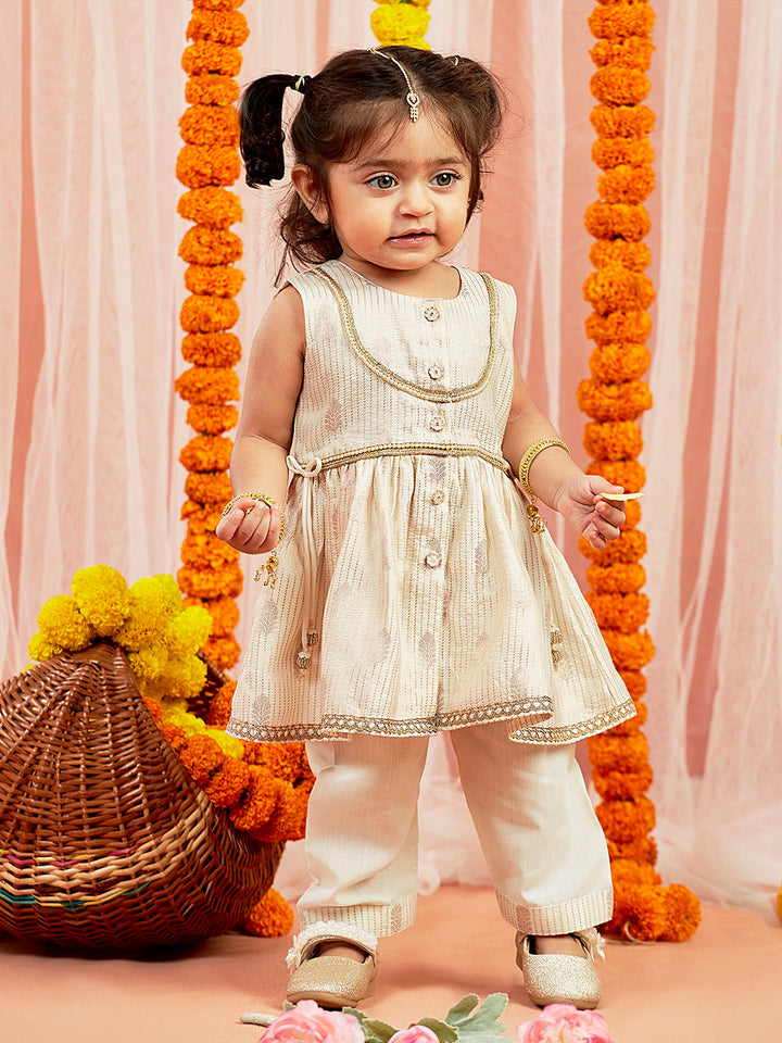 VASTRAMAY Girls' Cream Kurta Pant Set - qivii