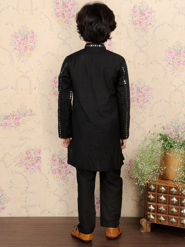 VASTRAMAY Boys Black Embroidered Vertical Mirror Work Kurta With Pyjama Set - qivii