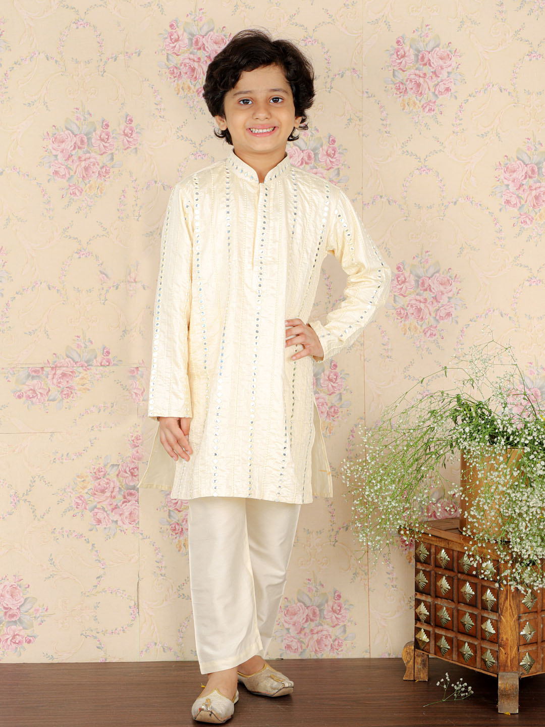 VASTRAMAY Boys Cream Embroidered Vertical Mirror Work Kurta With Pyjama Set - qivii