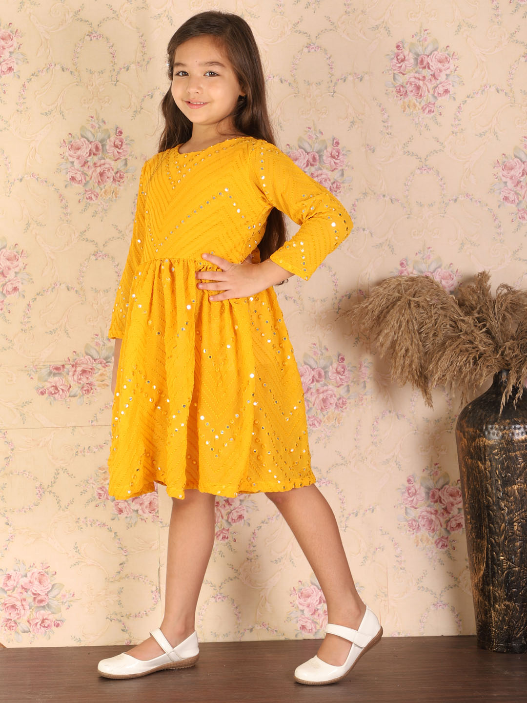 VASTRAMAY Girl's Yellow Mirror Kurta - qivii