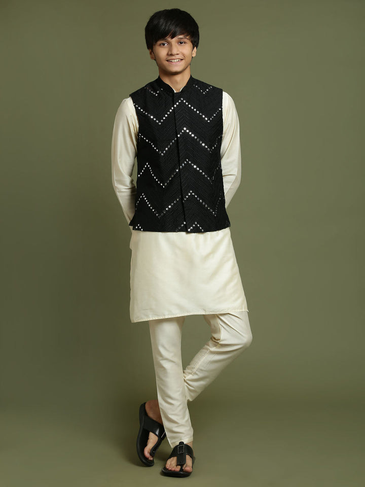 VASTRAMAY Boy's Black Mirror Work Jacket And Solid Kurta Pyjama Set - qivii
