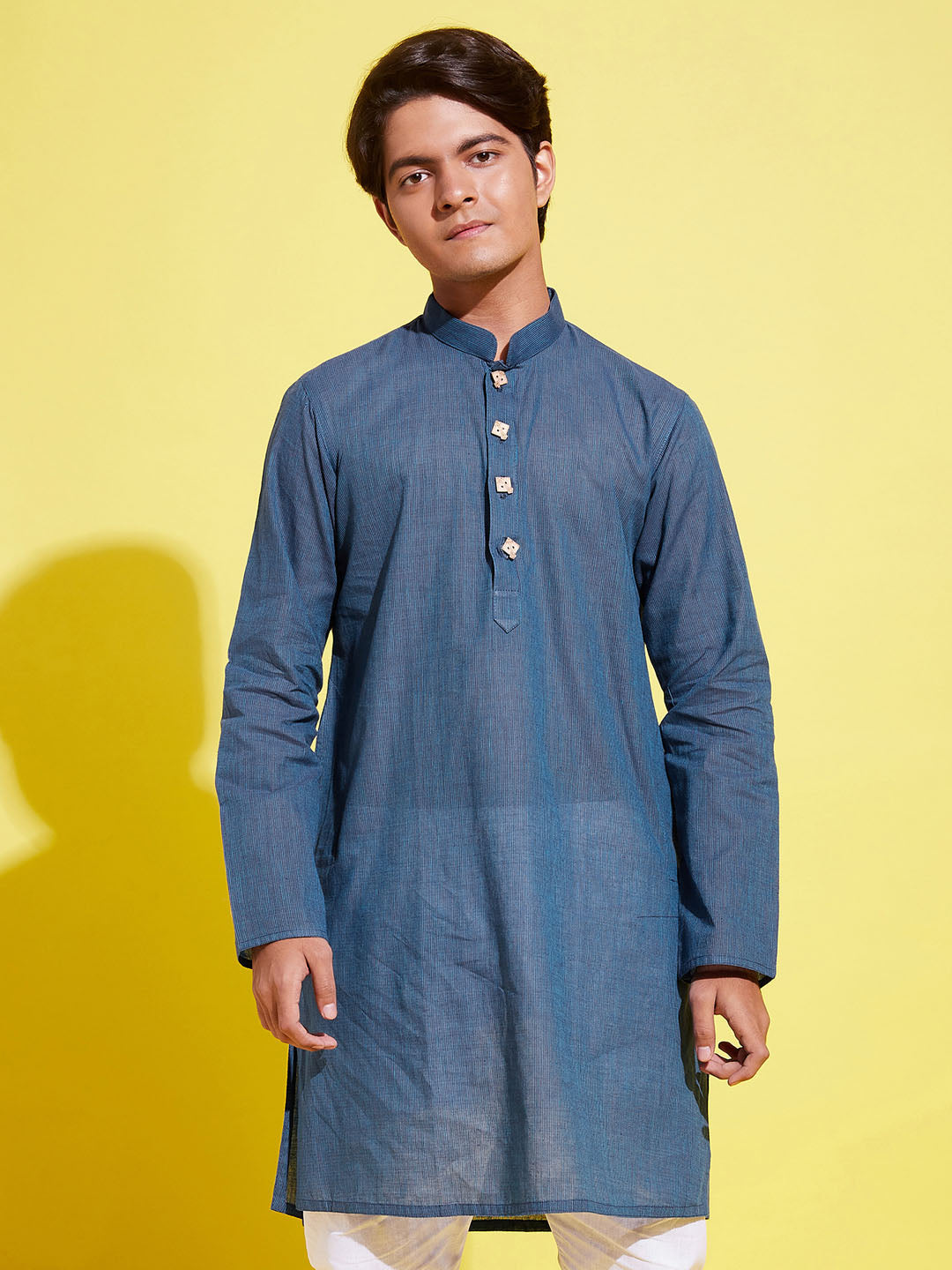 VASTRAMAY Boy's Blue Cotton Kurta - qivii