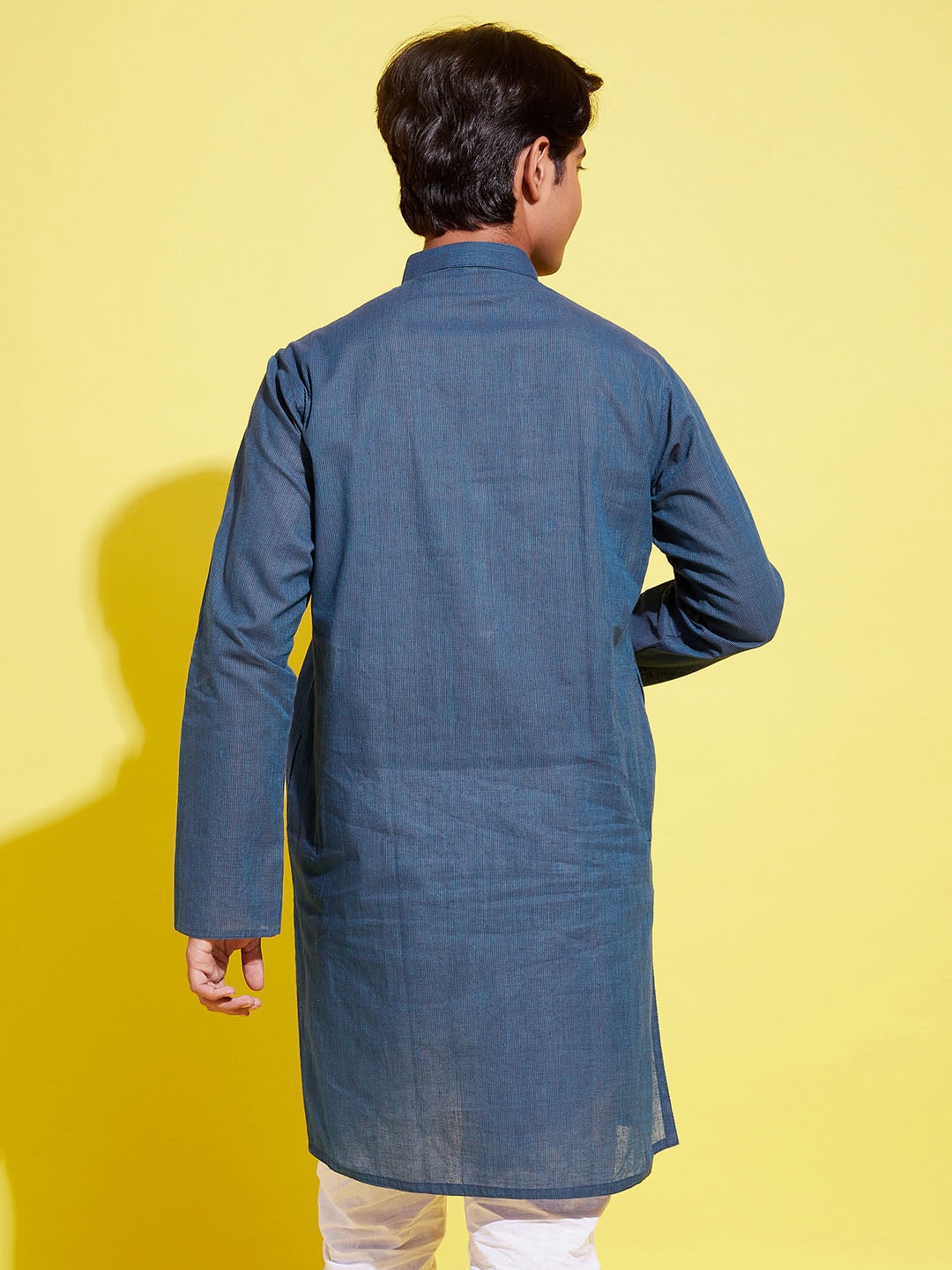 VASTRAMAY Boy's Blue Cotton Kurta - qivii
