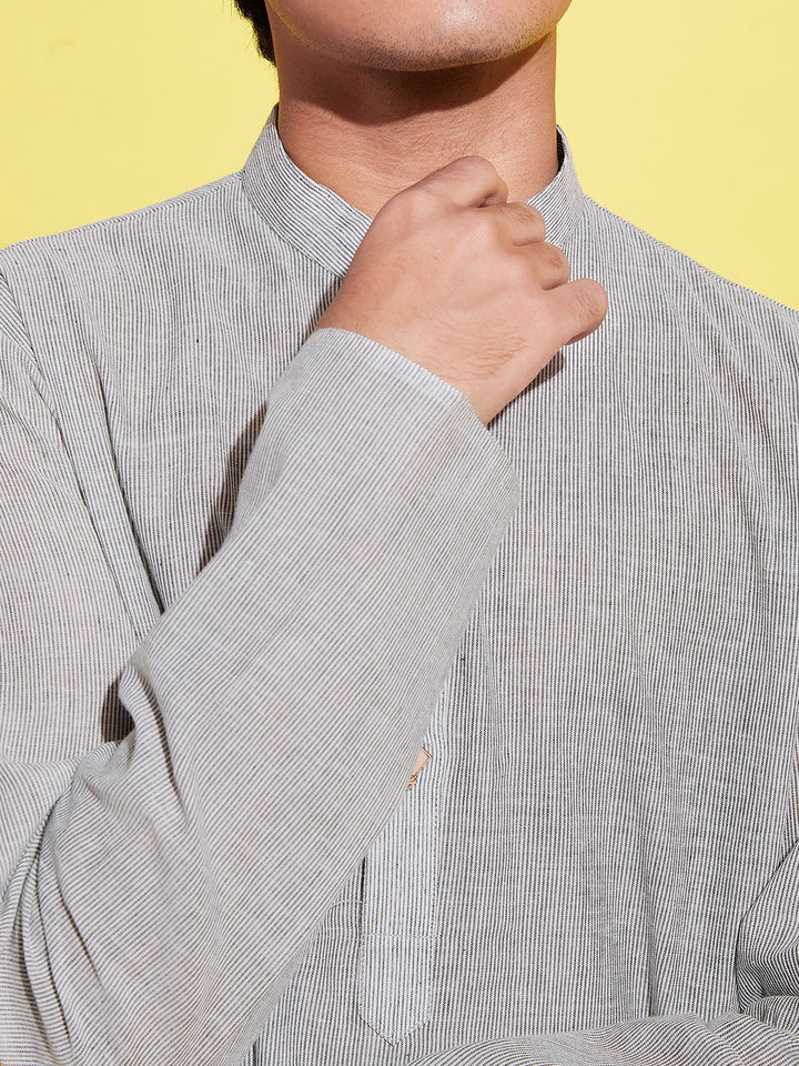 VASTRAMAY Boy's Grey Cotton Kurta - qivii