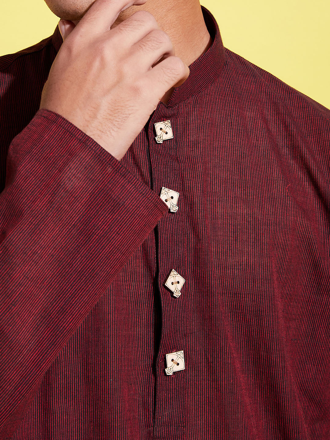 VASTRAMAY Boy's Maroon Cotton Kurta - qivii