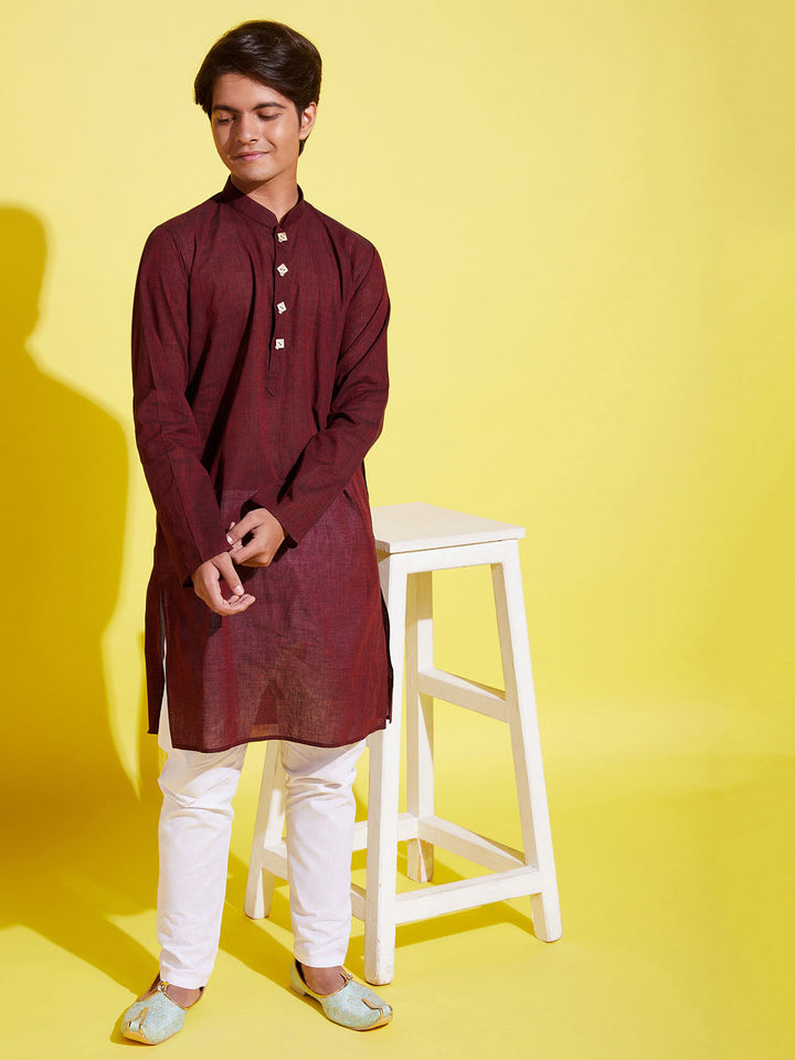 VASTRAMAY Boy's Maroon Cotton Kurta - qivii