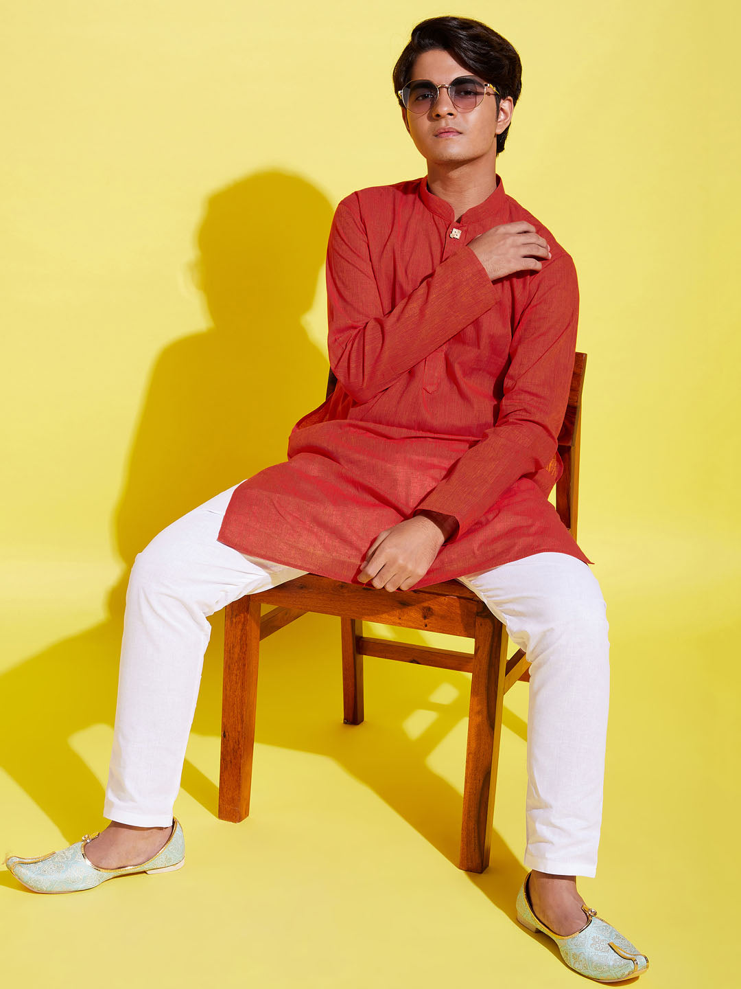 VASTRAMAY Boy's Red Cotton Kurta and Pyjama Set - qivii
