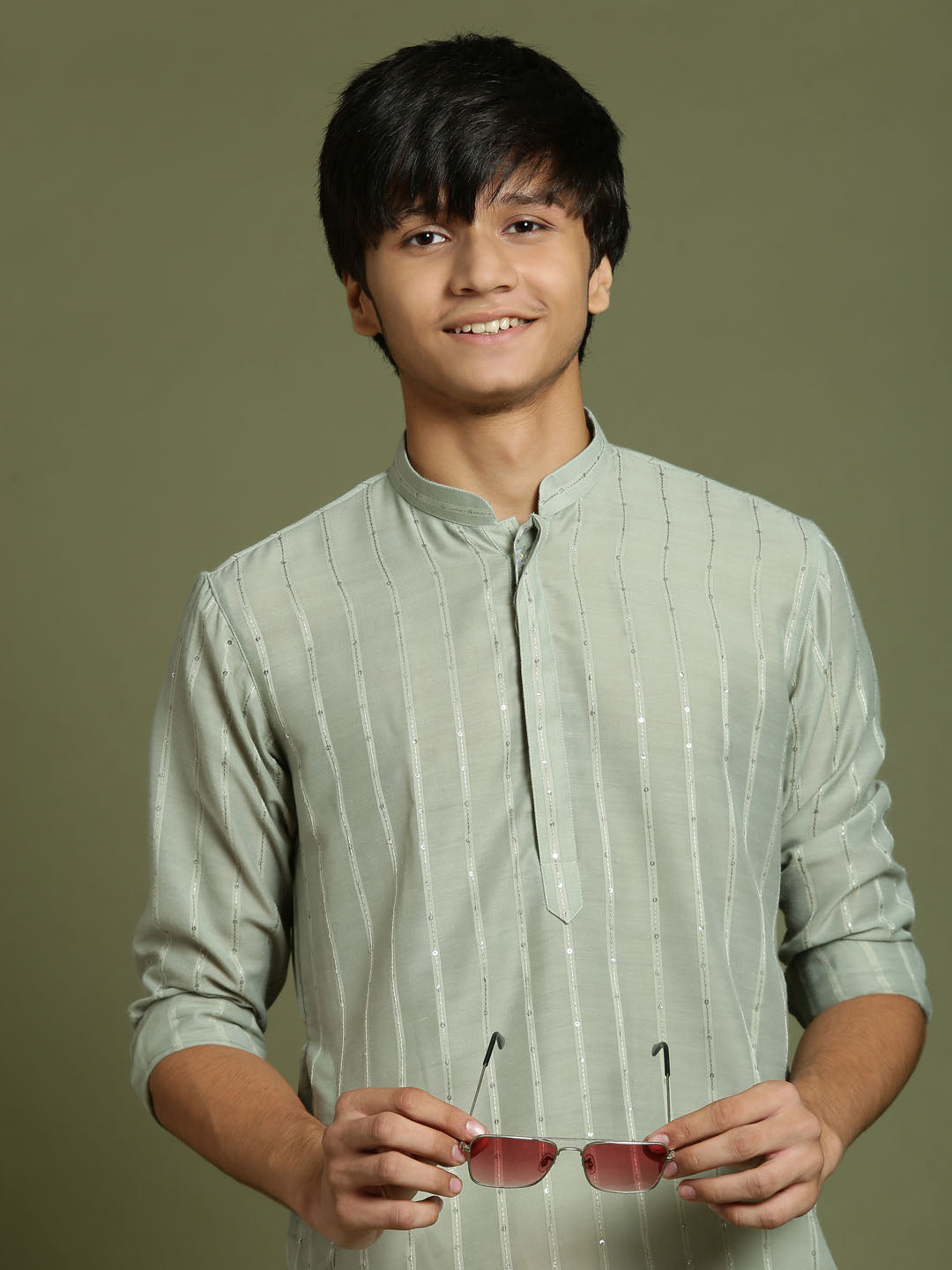 VASTRAMAY Boys' Green Striped With Sequin Worked Kurta Pyjama Set - qivii