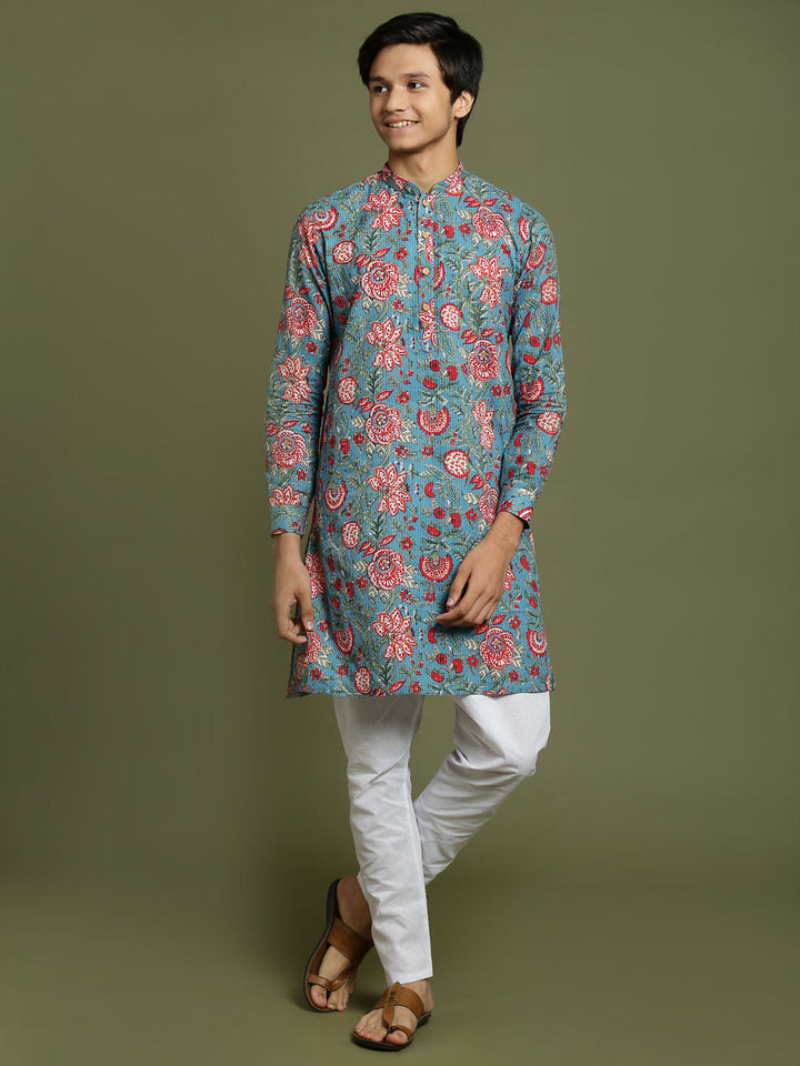VASTRAMAY Boys Kalamkari Print Kantha stitch Kurta And Pyjama Set - qivii