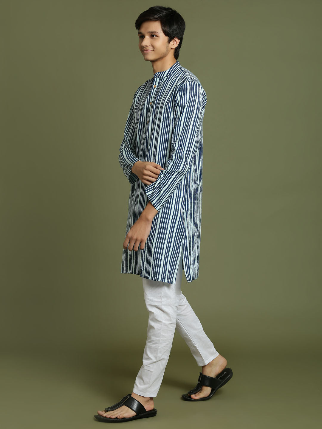 VASTRAMAY Boys' Indigo Blue Striped Kurta And Pyjama Set - qivii