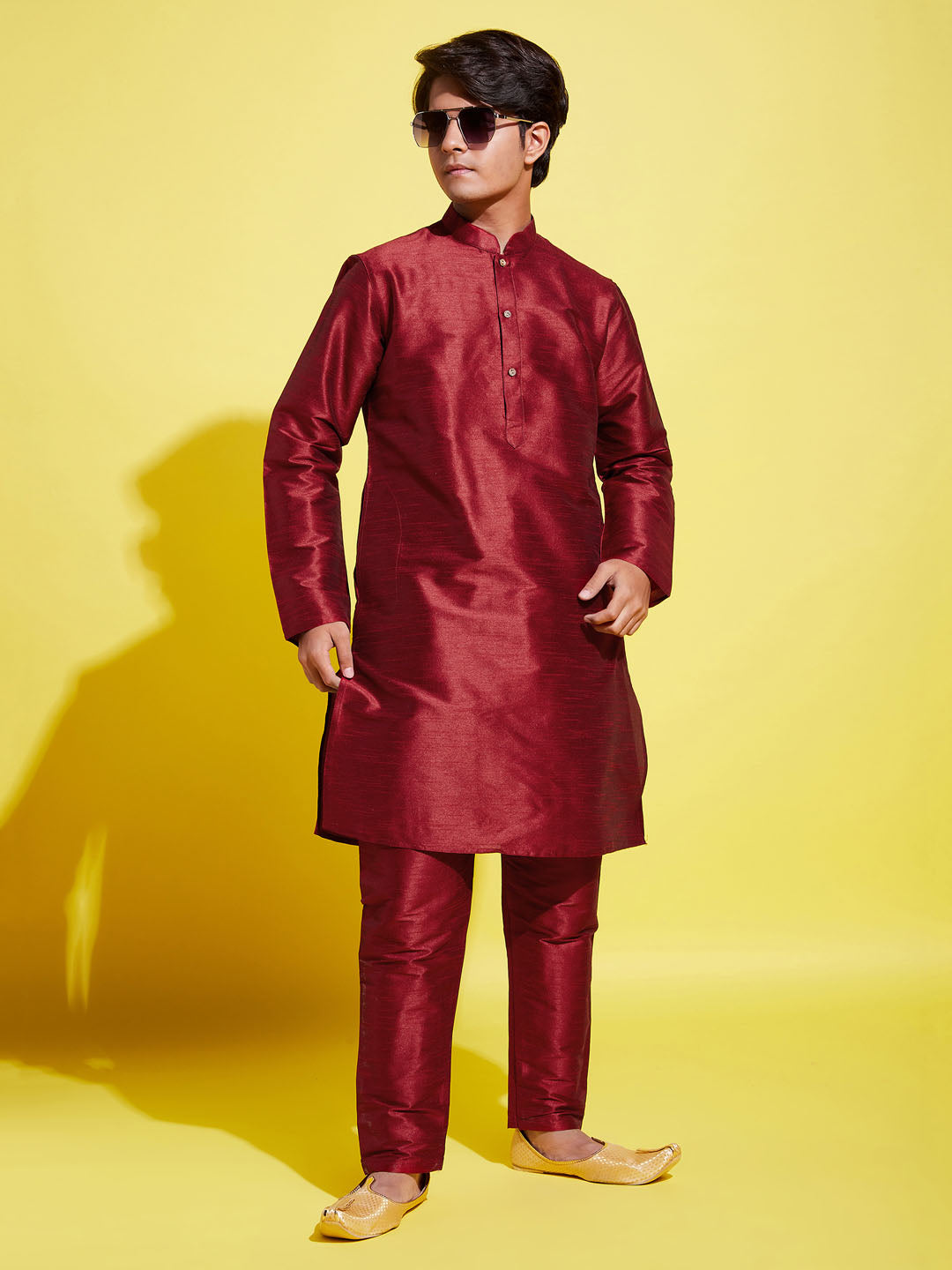 VASTRAMAY Boys' Maroon Silk Blend Kurta and Pyjama Set - qivii