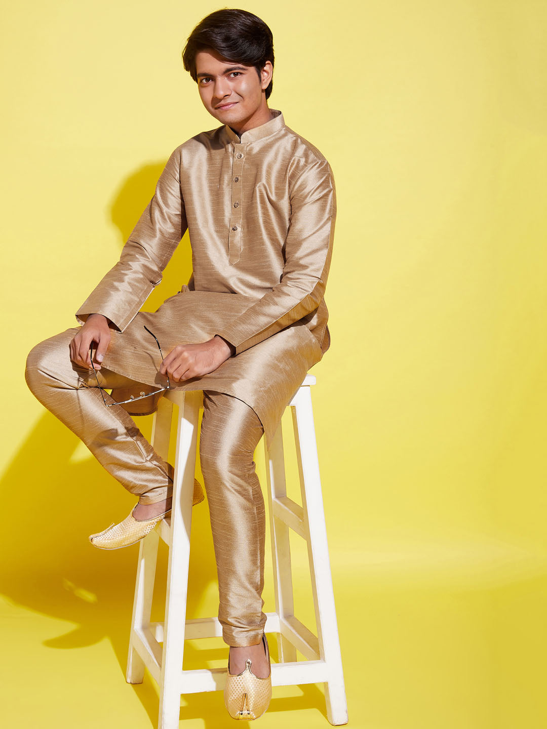 VASTRAMAY Boys' Rose Gold Silk Blend Kurta and Pyjama Set - qivii