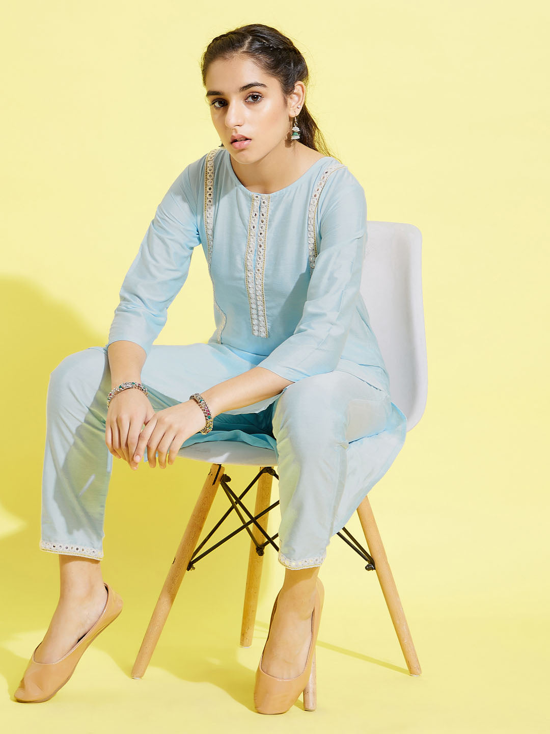 VASTRAMAY Girls' Aqua Viscose Kurta And Straight Pant Set - qivii