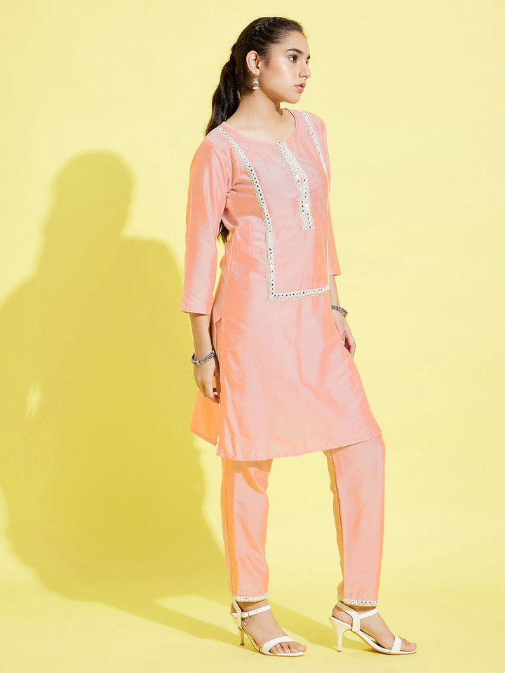 VASTRAMAY Girls' Pink Viscose Kurta And Straight Pant Set - qivii
