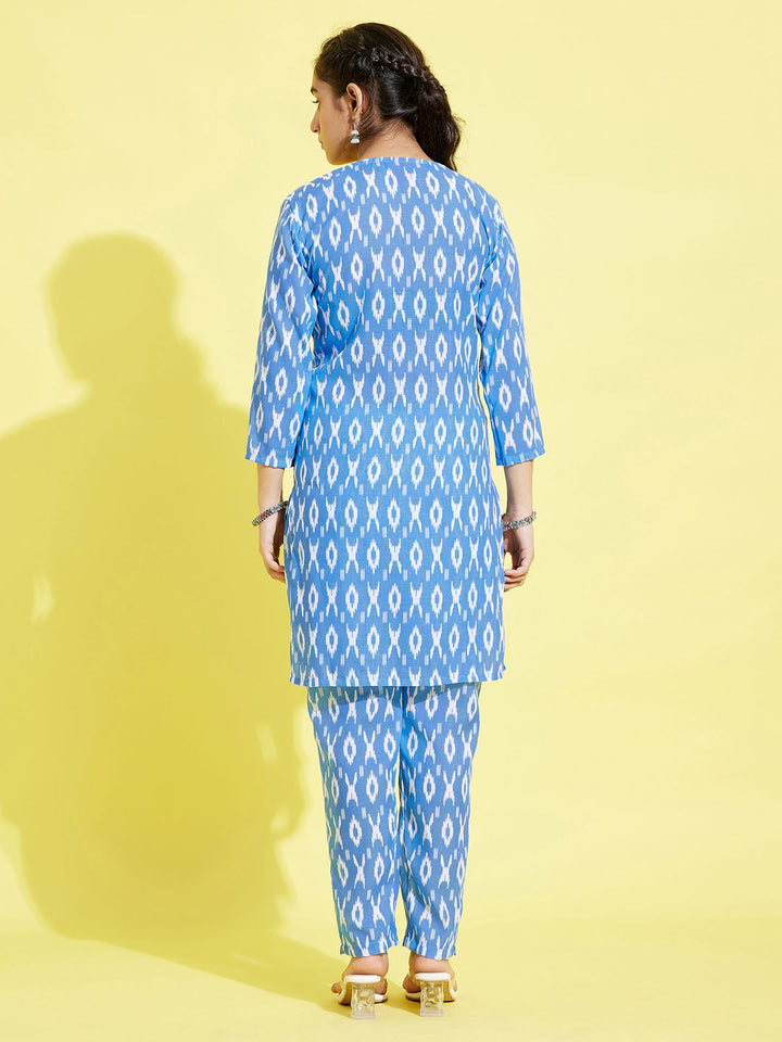 VASTRAMAY Girls' Aqua Blue Kurta And Straight Pant Set - qivii