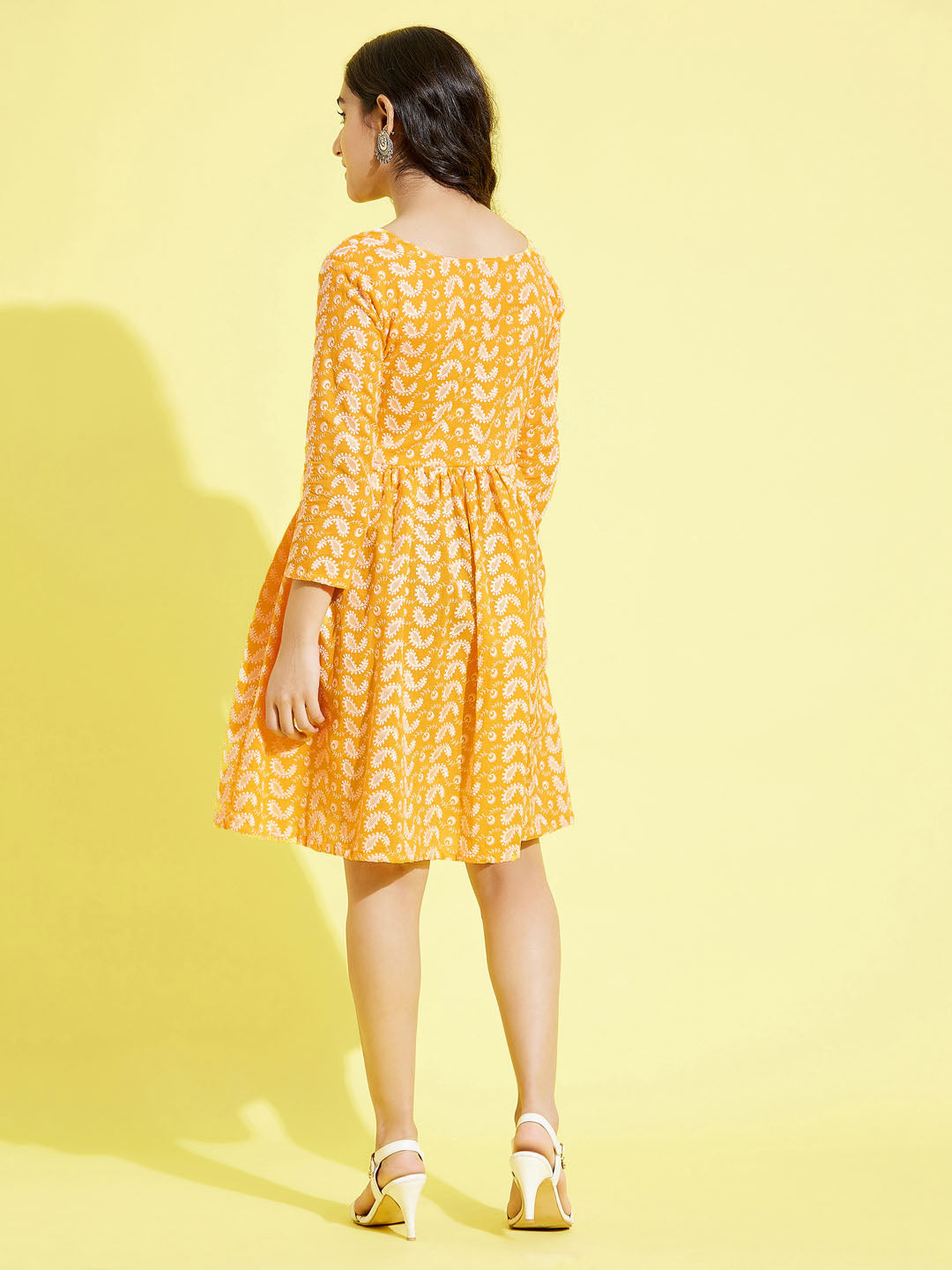 VASTRAMAY Girl's Orange Pure Cotton Chikankari kurta - qivii