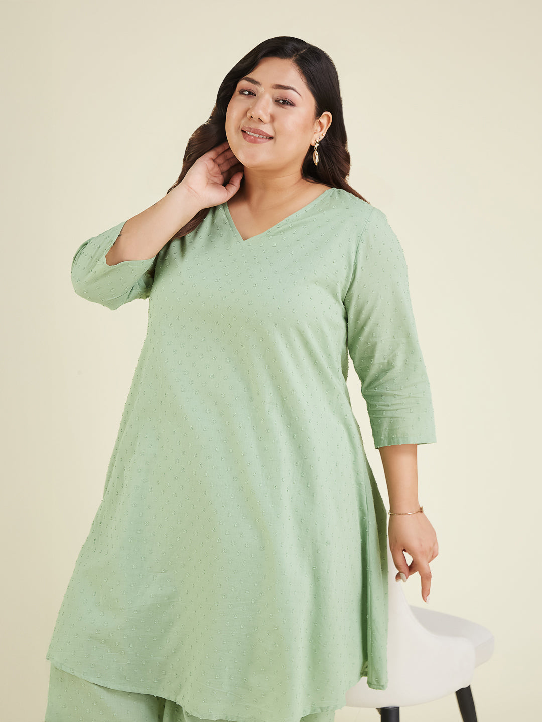 Janasya Women's Plus Size Green Dobby Pure Cotton Solid A-line Kurta Set - qivii