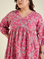 Janasya Women's Plus Size Pink Pure Cotton Floral Printed A-line Kurta Pant Set