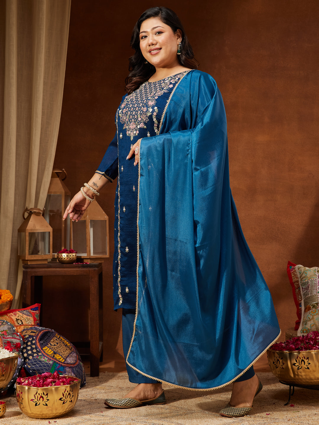 Janasya Women's Plus Size Teal Blue Silk Blend Zari Embroidered Straight Kurta Set - qivii