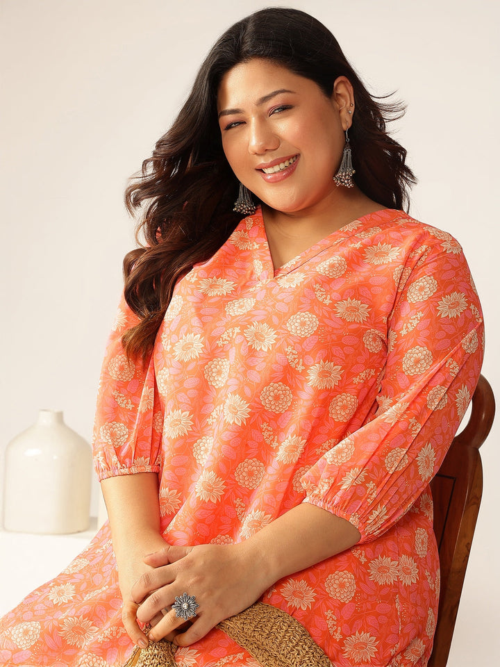 Plus Size Peach Georgette Floral Printed A-line Tunic - qivii