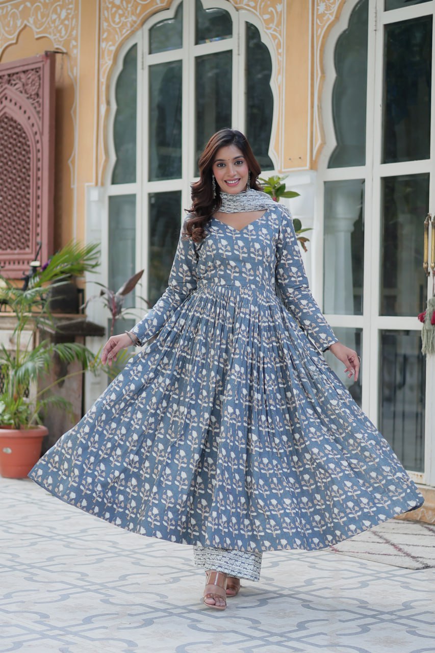 Grey Pure Cotton Fancy V Neck Anarkali Suit - qivii
