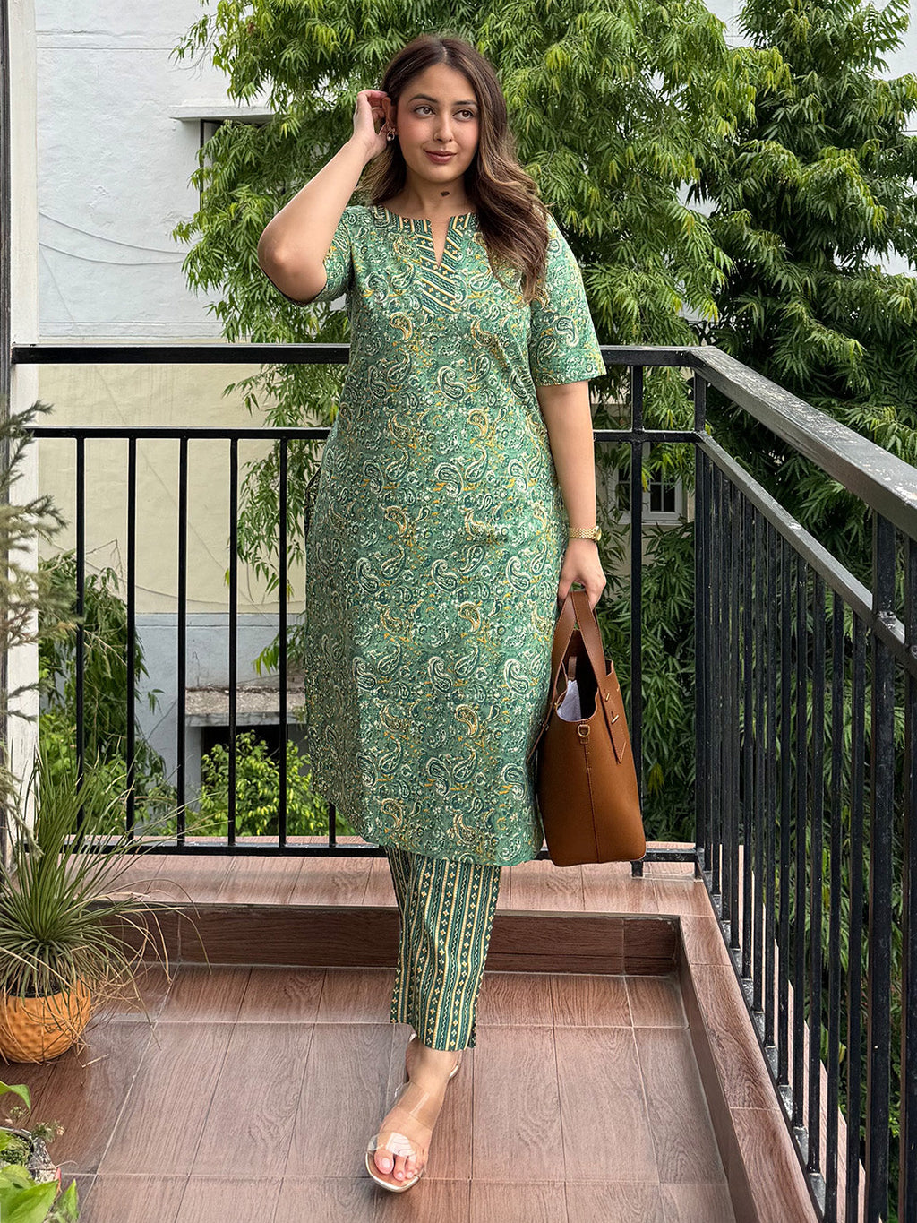 Green Pure Cotton Paisley Printed Straight Kurta Set