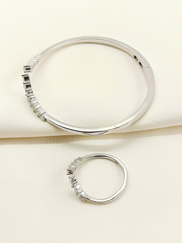 Navdha 92.5 Silver Swarovski Stone Bracelet With Finger Ring - qivii