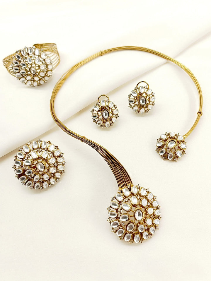 Alvina Kundan Combo Set In White - qivii